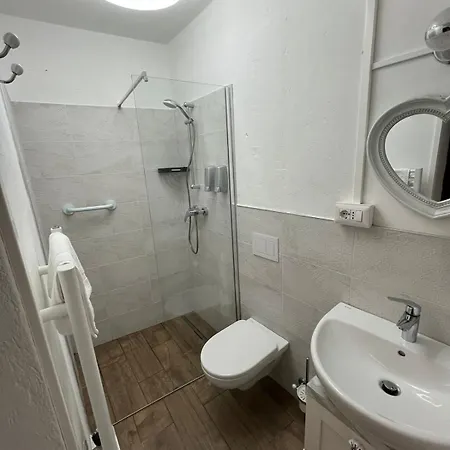 Viva-como Casa vacanze Domaso